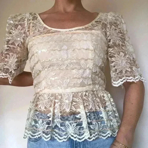 American Vintage Tops - VINTAGE ivory lace sequins peplum top 6 Whimsical coquette unconventional lace
